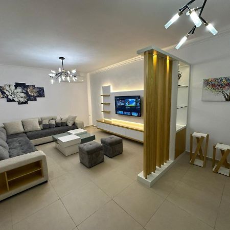 Elby Apartments Berat Exteriér fotografie